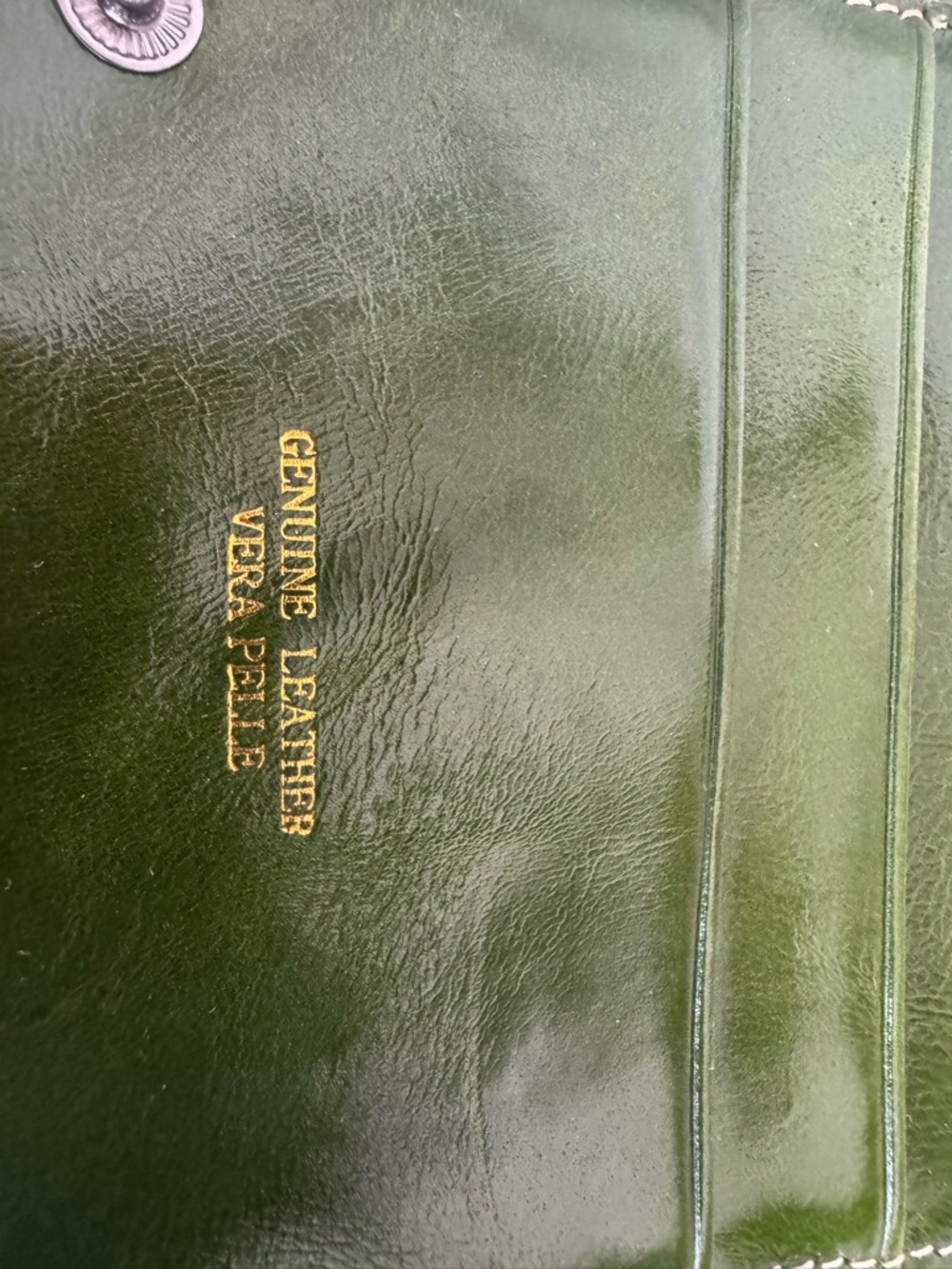 Vera Pelle Men’s Leather Wallet in Olive Green with Gold Stamp
